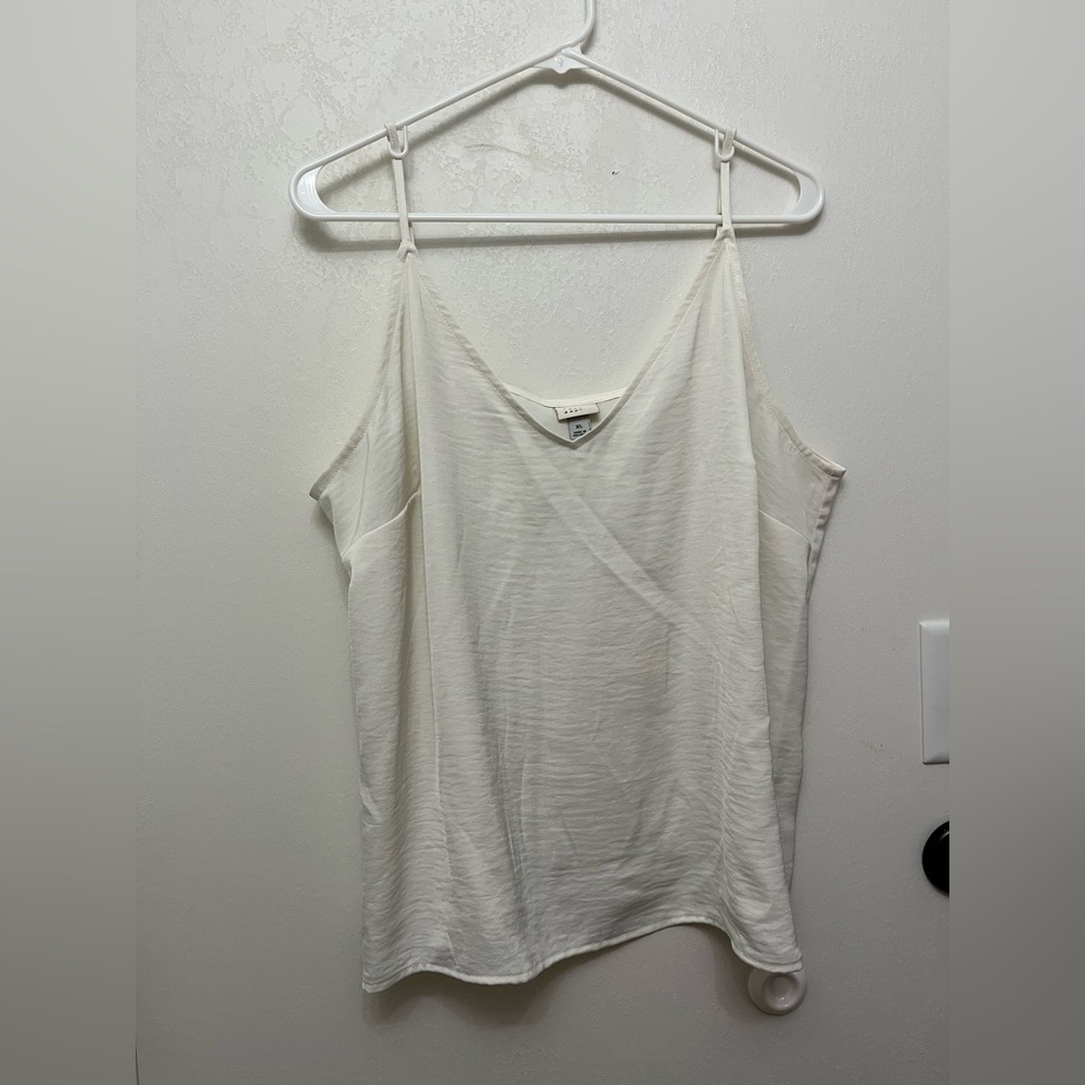 A New Day XL Off-White Satin Tank Top